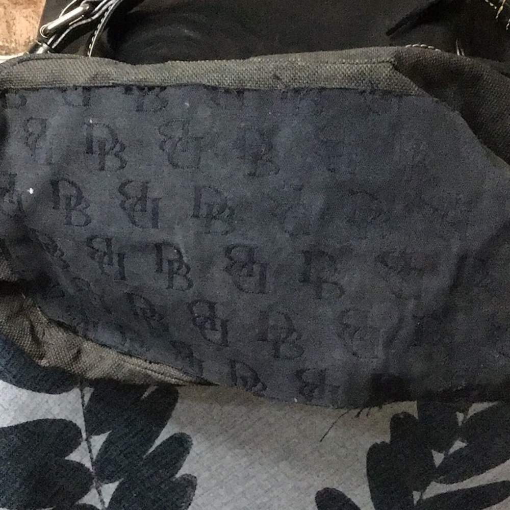 Dooney & Bourke Triple black Bucket bag janky - Picture 8 of 8